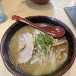 北海道らーめん 麺処うたり - 