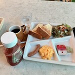 CAFE & RESTAURANT ARMANDO - モーニングプレート700円