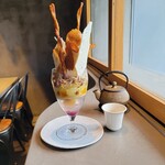 PATISSERIE ASAKO IWAYANAGI - パルフェビジュー®︎ モンブランと「金木犀と焙じ茶 ASAKOIWAYANAGI オリジナル」の日本茶