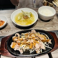 焼肉&手打ち冷麺 二郎 KANAYAMA - 