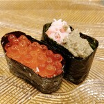 にぎり鮨 一五〇 - イクラ、蟹味噌
