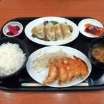 石松餃子 - 焼水定食（1,240円）