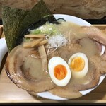 らーめん 柳葉 - 料理写真:柳葉流チャーシュー麺塩