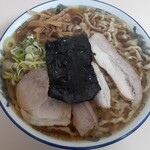 ケンちゃんラーメン - 中華そば 普通(900円也) ビジュアルはたいてい同じように見えますが‥