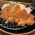 とん吉 - 料理写真:とんかつ