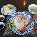 タイ料理ハウス ピサヌローク - 