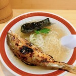 鮎ラーメン+ - 