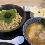 Jinenjo - 生七味つけ麺　990円