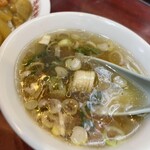 共栄軒 - そうそう。中華店はカツカレーでもスープありがたいです。そして美味しい