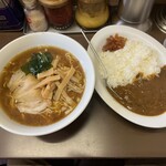 Komatsuya - しなちくラーメン&カレーライス(中)  R5.10.15