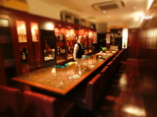 静かに飲める大阪 ミナミのｂａｒ オトナの店１０選 食べログまとめ