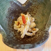 荒井屋 本店 - 栗とくらげの白和え