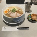 ワンタン麺専門店 たゆたふ - 