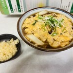いずみ食堂 - 卵とじそば　天かすはサービス