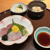 伊豆の旬 やんも 丸の内店 - 