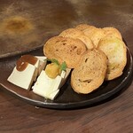 炉とマタギ - クリームチーズ二種　味噌漬け燻製