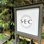 S・E・C Greensprings - 