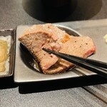 西麻布 焼肉 X - 但馬玄のシャトーブリアン