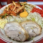 ラーメン二郎 - ラーメン（900円）＋汁なし変更（100円）＋味うずら（100円）＋SUPERキムチ（100円）、ニンニク・紅しょうが