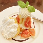 パルファン - スポンジ、生クリーム、いちじくどれをとっても美味しいです。