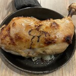 ピッツェリア ダ ロッコ - ハーブ鶏もも肉の窯焼き