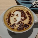ATTIC COFFEE MEGANEBASHI - 坂本龍馬のラテアート