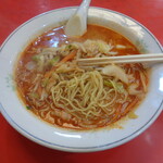 大鳳亭 - 細めのちぢれ麺