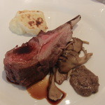 ル・クープル - 超厚切りで凄いボリューム