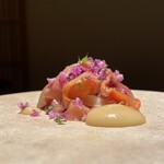 銀座 有涯 - 酢の物　低温調味の赤貝とホッキ貝　手前はすだち味噌