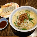 Taiwan Yatai No Aji Ginwan - 担仔麺＆焼餃子 2023年10月