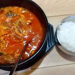 韓国家庭料理・居酒屋　俊ちゃん - スンドゥブチゲ