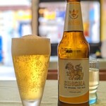 バーンクンメー - 暑い日のビア シンハー♪最高！