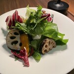 TOKYO NODE DINING - 季節野菜のシェフサラダ（一つ一つの野菜が甘くて美味しい◎）