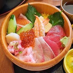 白壁カフェ花ごよみ - 海鮮ちらし