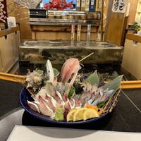 割烹 かじ 本店 - 