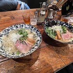 鶏そばヒバリ - 深夜の夜食、ビール(グラス)でラーメンを待たされること6:55分