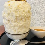 こひる庵 - もう必ず追加の柿みつ200円　このみつにトップの柿を退避させ、好きなタイミングで食べるのがルーティン！