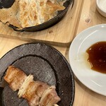 Birei Sakaba Kouta - 豚バラ串と羽つき餃子