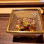 銀座 しのはら - 玉子豆腐と鮑と松茸