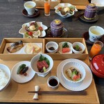 Oyado Ji Asu - 朝食(ご飯は土鍋から取り分けて頂けます)