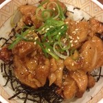 Sukiya - 焼き鳥丼