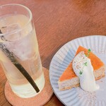 CAFE NEST - 