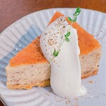 CAFE NEST - 