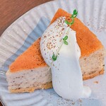 CAFE NEST - 