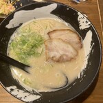 博多ラーメン・ちゃんぽん ひるとよる - 