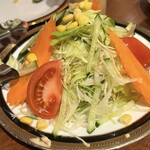 Roiyaru Kokonattsu Gaden - 彩りサラダ