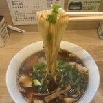 麺屋 丈六 - リフトじゃああぁぁぁ(ꐦ°᷄д°᷅)‼️