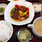 中華旬彩 西尾 - 酢豚定食（1,320円）