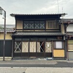 コートレット - お店の正面