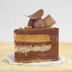 アテスウェイ - '23.10ノワゼッティーヌ